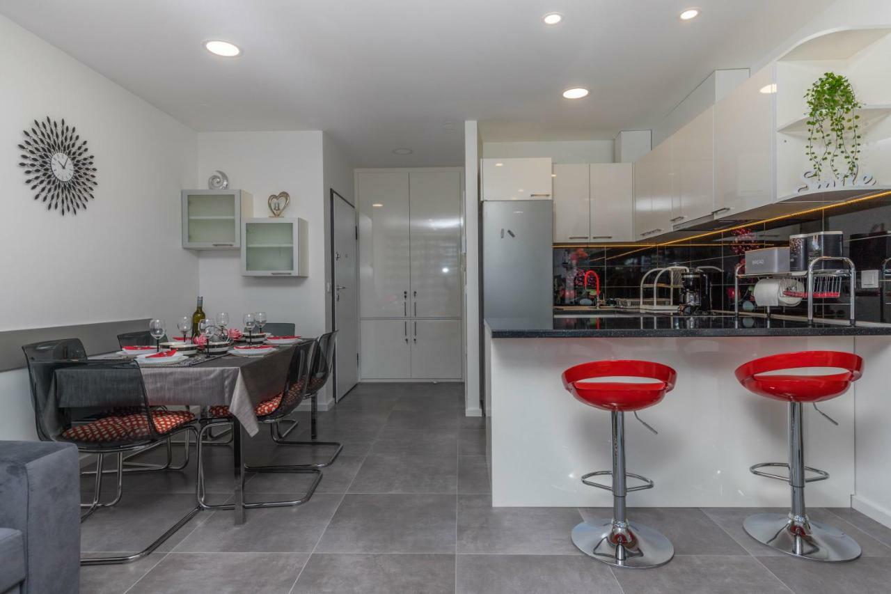 Apartments Tatjana Selce Exterior photo